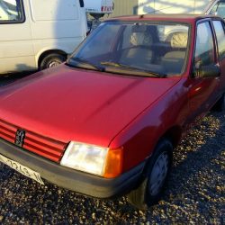 PEUGEOT 205 GL ROJO (1)