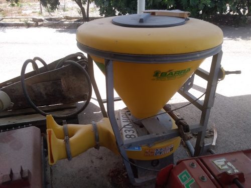 PULVERIZADOR DE AZUFRE PARA TRACTOR (1) PULVERIZADOR DE AZUFRE PARA TRACTOR (1)