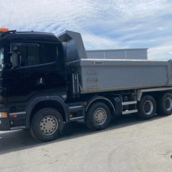 dumper-truck-scania-r560-8x4-second-hand (1)