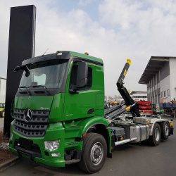 camion-gancho-mercedes-benz-arocs-2751-6x2 (1)