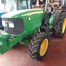 JOHN DEERE 5515F (1)