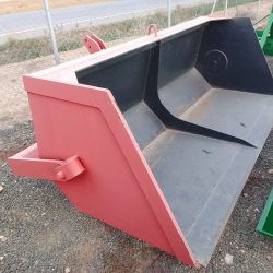 PALA CULONA DE 2.30 PARA TRACTOR (1)