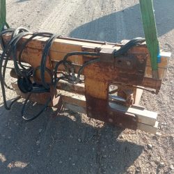 pinzas con apertura hidraulica para carretilla (1)