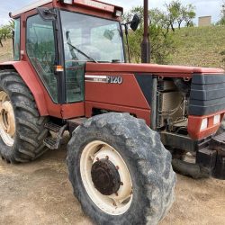 TRACTOR FIAT F120 (1)