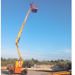 PLATAFORMA ELEVADORA HAULOTTE DE 12 M (1)