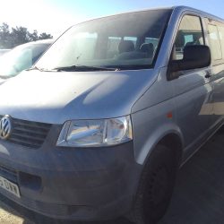 volkswagen transporter 1.9 tdi 130 cv 8 plzas (1)