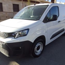 PEUGEOT PARTNER 1.6 HDI 100 CV FURGON 3 PLAZAS (1)