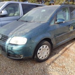 VW TOURAN 1.9 TDI 130 CV MOTOR AVERIADO (1)