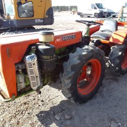 TRACTOR ARTICULADO AGRIA 9900 - E (1)