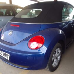VW NEW BEETLEY CABRIO AZUL (1)