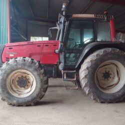 VALTRA 8350 DE 135 CV (1)