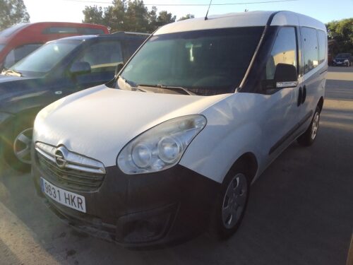 OPEL COMBO 1.3 CDTI 5 PLAZAS (1) OPEL COMBO 1.3 CDTI 5 PLAZAS (1)