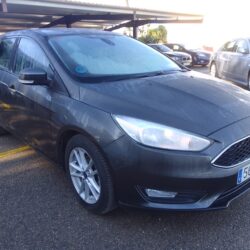 FORD FOCUS FAMILIAR AUTOMATICO DE GASOLINA (1)