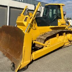 KOMATSU D65 DX (1)