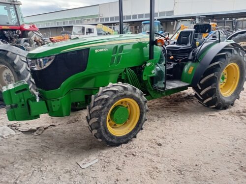 TRACTOR JOHN DEERE 5084 GL (1) TRACTOR JOHN DEERE 5084 GL (1)