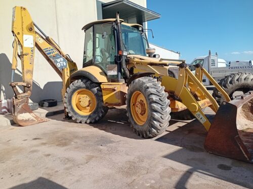 MIXTA KOMATSU WB77 S (1) MIXTA KOMATSU WB77 S (1)