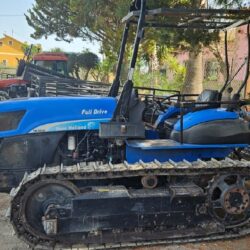 tractor de cadenas  NEW HOLLAND TK 4050 (1)