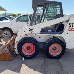 MINI PALA BOBCAT S130 (1)