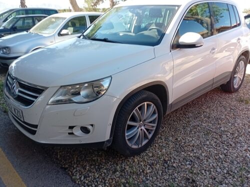 volkswagen tiguan 2.0 tdi 140 cv (1) volkswagen tiguan 2.0 tdi 140 cv (1)