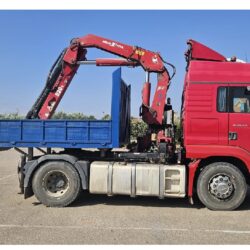 MAN TGA18.410 CON PLUMA (1)