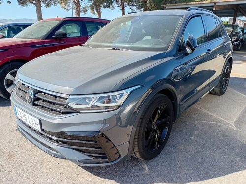 VW TIGUAN R 2.0 TDI (1) VW TIGUAN R 2.0 TDI (1)