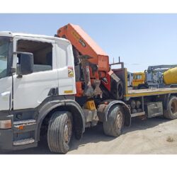 SCANIA 4 EJES CON PLUMA (1)