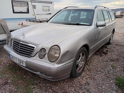 MERCEDES E320 CDI FAMILIAR (1) MERCEDES E320 CDI FAMILIAR (1)